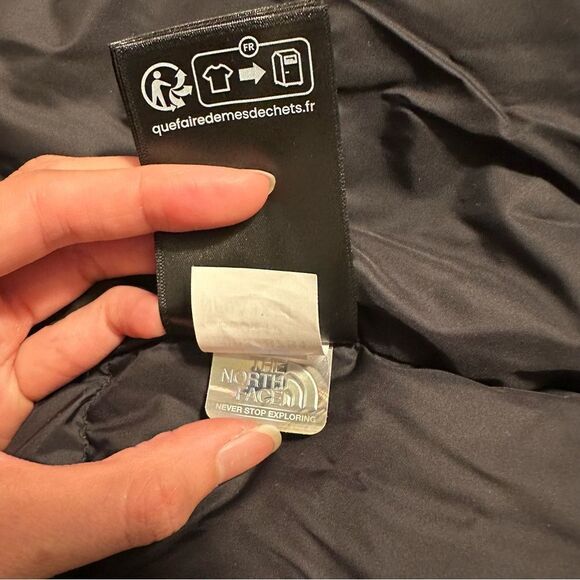 NWT XS The North Face Retro Nuptse 700 Puffer Vest - Summit Navy Blue and Black - Picture 14 of 16